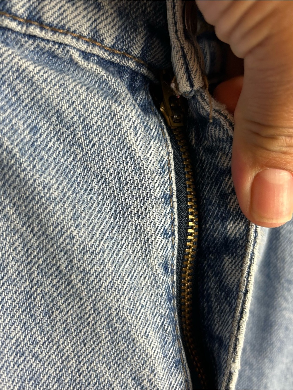 Levi's Silver Tab Loose Fit Vintage Jorts 90's | Levi's | W34 - Picture 3 of 10